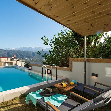 Hotel Seaviewheaven - Private Pool - Overlooking Chania