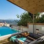 호텔 Seaviewheaven - Private Pool - Overlooking Chania
