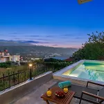 Seaviewheaven - Private Pool - Overlooking Chania 호텔 *