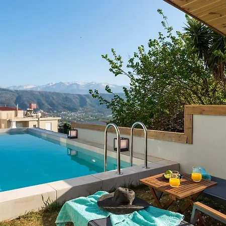 Seaviewheaven - Private Pool - Overlooking Chania Hotel La Canea
