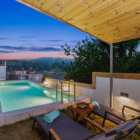 Hotel Seaviewheaven - Private Pool - Overlooking Chania La Canea