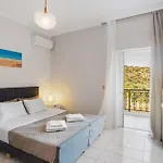 Hotel Seaviewheaven - Private Pool - Overlooking Chania *