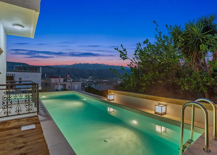 Hotel Seaviewheaven - Private Pool - Overlooking Chania Chania (Crete)