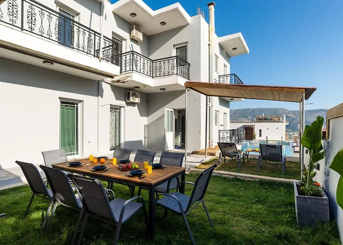 Seaviewheaven - Private Pool - Overlooking Chania Hotel