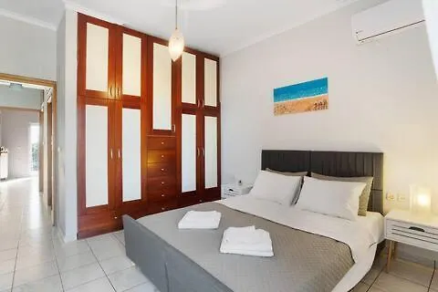 Hotel Seaviewheaven - Private Pool - Overlooking Chania